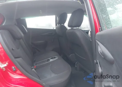 2018 Chevrolet Spark Ls Cvt z USA, uszkodzony, nr VIN KL8CB6SA7JC470938